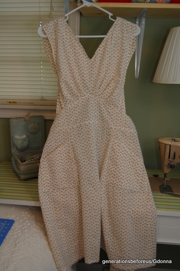 I LOVE VINTAGE APRONS